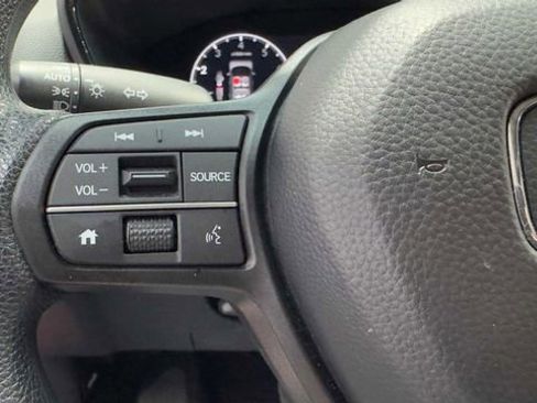 Used 2023 Honda CR-V LX image 27