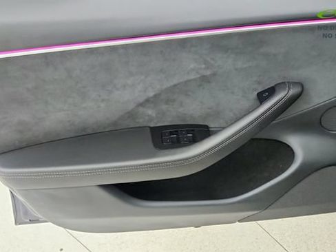 Used 2025 Tesla Model 3 Long Range AWD/4WD image 49