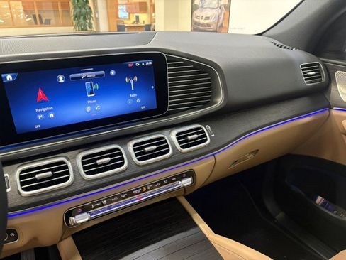New 2026 Mercedes-Benz GLE 350 4MATIC image 13