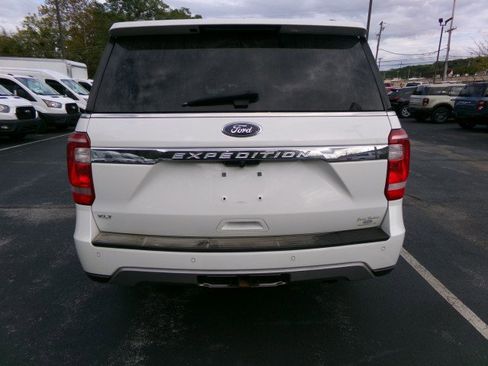 Used 2021 Ford Expedition XLT image 9