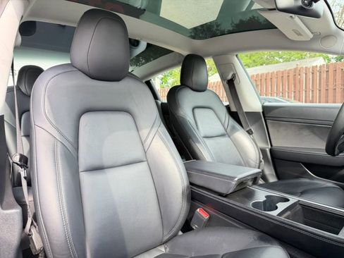 Used 2021 Tesla Model 3 Standard Range Plus RWD image 28