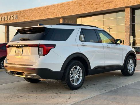 New 2026 Ford Explorer Active w/ Active Comfort Package image 44