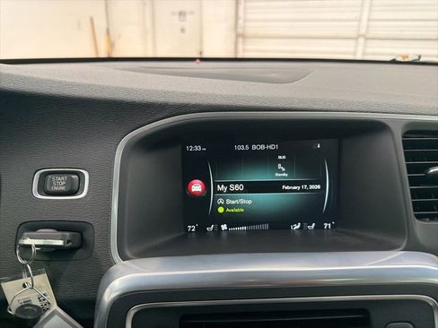 Used 2017 Volvo S60 T5 Inscription image 32