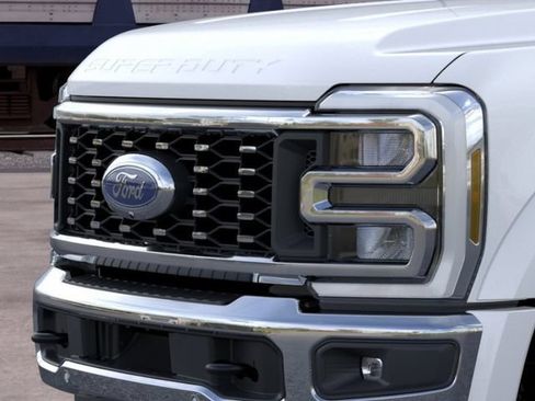 New 2026 Ford F450 4x4 Crew Cab Super Duty image 17