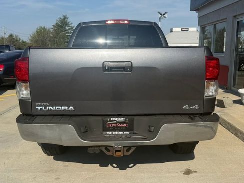 Used 2013 Toyota Tundra 4x4 Double Cab w/ TRD Off-Road Pkg image 7