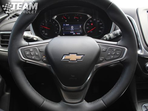 Used 2023 Chevrolet Equinox LT AWD/4WD image 14