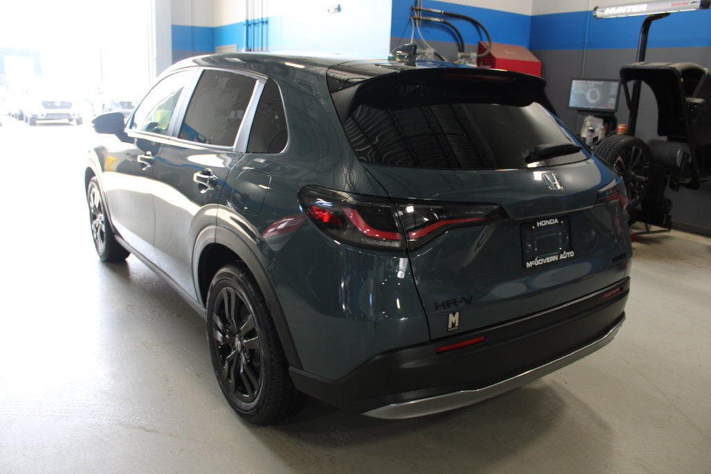 New 2027 Honda HR-V Sport image 8