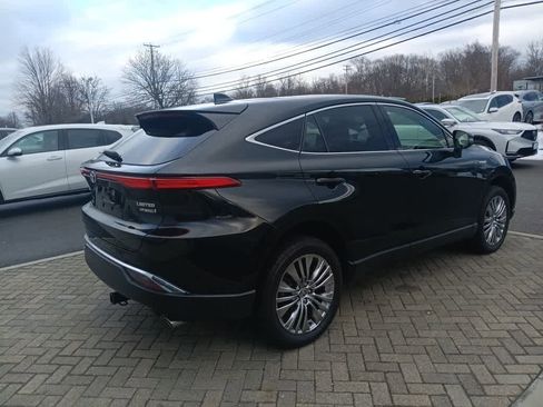 Used 2021 Toyota Venza Limited w/ Advanced Technology Package image 6