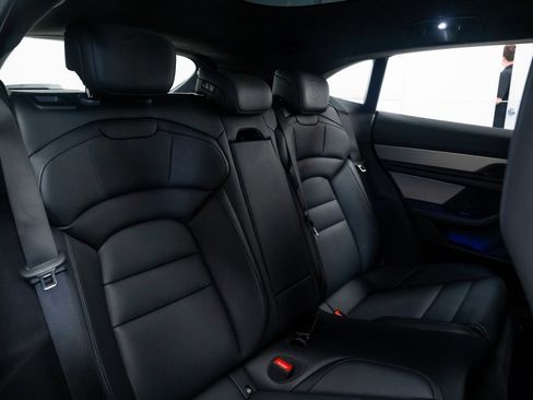 Used 2024 Porsche Taycan GTS image 24