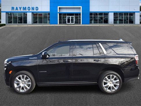 Certified 2023 Chevrolet Tahoe High Country w/ Premium Package image 6