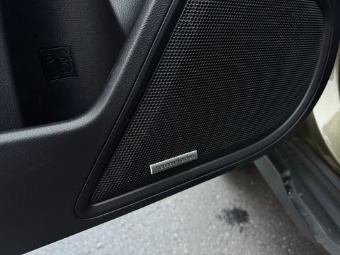 Used 2021 Subaru Outback Limited image 49