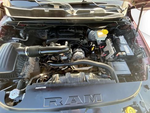 Used 2019 RAM 1500 Limited w/ Advanced Safety Group AWD/4WD image 18