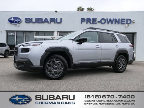 Certified 2026 Subaru Outback Premium AWD/4WD image 1