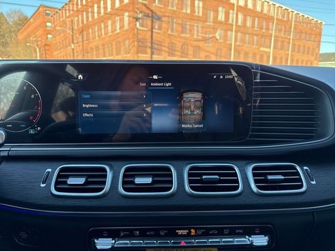 New 2026 Mercedes-Benz GLE 350 4MATIC image 33