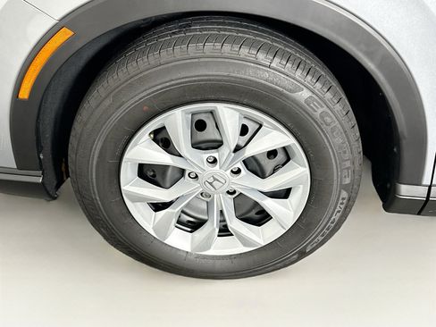 Used 2023 Honda CR-V LX image 11