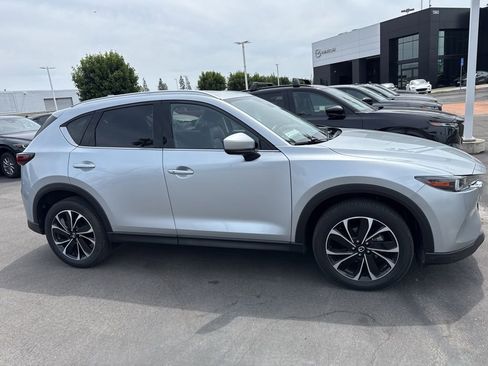 Used 2023 MAZDA CX-5 AWD 2.5 S w/ Premium Plus Pkg image 2