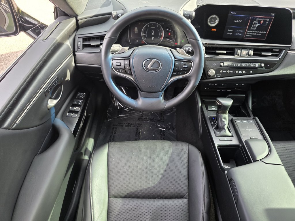 Certified 2022 Lexus ES 350 w/ Premium Package FWD image 2