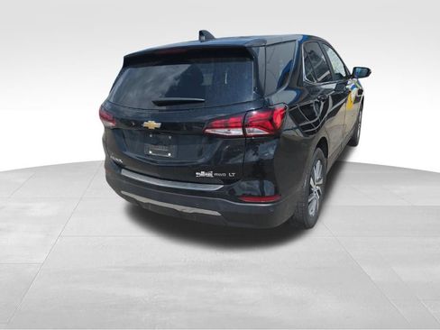 Used 2024 Chevrolet Equinox LT AWD/4WD image 4