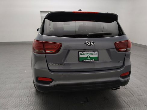 Used 2020 Kia Sorento FWD V6 image 6