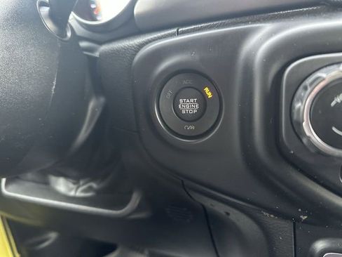 Used 2022 Jeep Wrangler Unlimited Willys w/ Xtreme Recon 35" Tire Package image 17