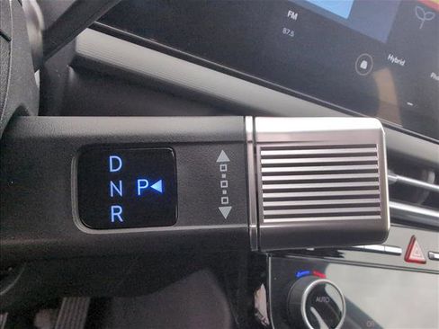 New 2026 Hyundai Tucson Blue SE image 15