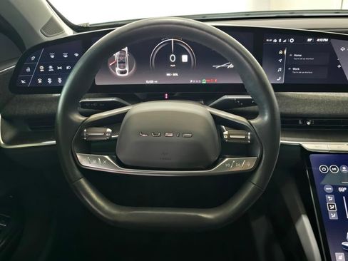 Used 2025 Lucid Air Touring AWD/4WD image 10