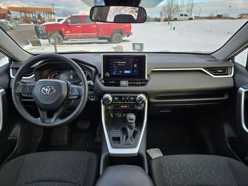 Used 2023 Toyota RAV4 XLE image 3