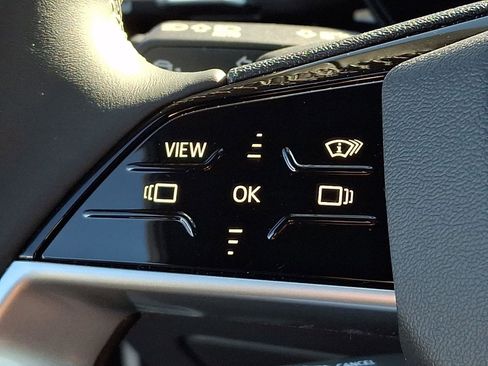 Used 2025 Audi Q5 Premium Plus w/ Premium Plus AWD/4WD image 22