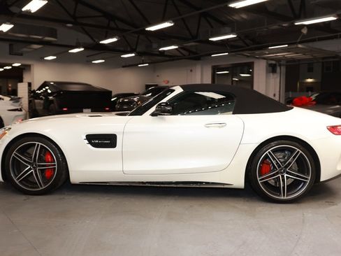 Used 2018 Mercedes-Benz AMG GT C w/ AMG Exterior Night Package image 4