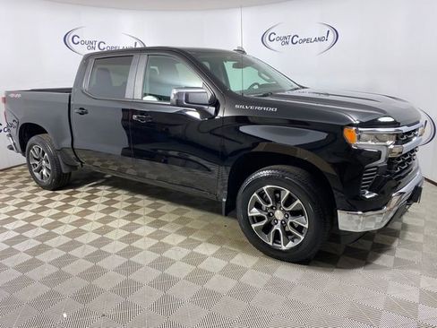 Certified 2023 Chevrolet Silverado 1500 LT AWD/4WD image 8