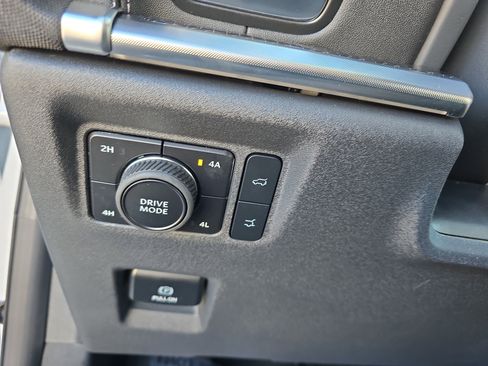 New 2026 Ford Expedition Max Platinum w/ Stealth Appearance Package image 26