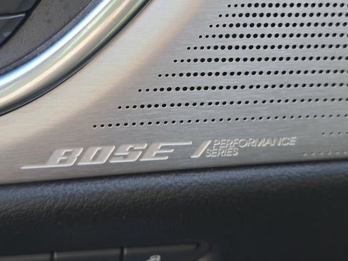 Used 2022 Cadillac XT5 Premium Luxury w/ LPO, Premium Carpet Package image 12