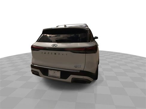 Used 2023 INFINITI QX60 Sensory w/ Cargo Package image 12