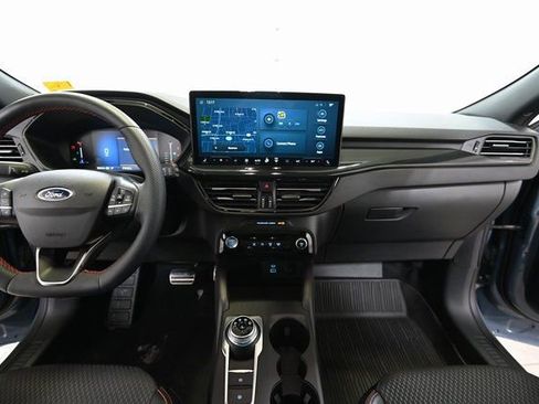 Used 2023 Ford Escape ST-Line w/ Tech Pack #1 image 2