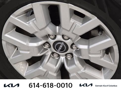 Used 2023 Nissan Frontier SV RWD image 12