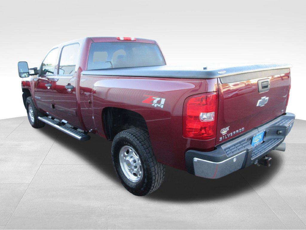 Used 2008 Chevrolet Silverado 2500 LT w/ 1LT Convenience Package AWD/4WD image 3