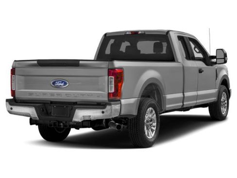 Used 2019 Ford F250 XLT w/ XLT Value Package AWD/4WD image 2