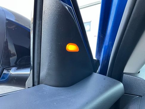 Used 2025 Nissan Altima 2.5 SR image 19