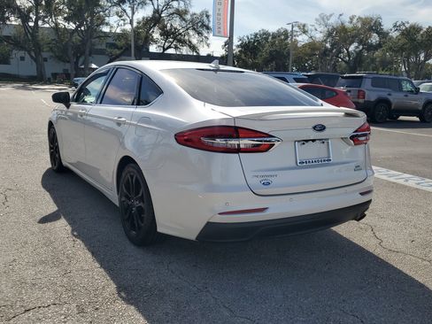 Used 2019 Ford Fusion SE w/ Equipment Group 151A image 7