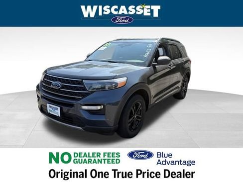 Certified 2022 Ford Explorer XLT w/ Equipment Group 202A image 16