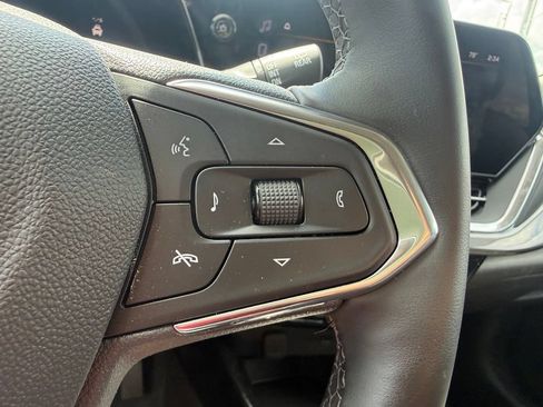 Used 2025 Chevrolet Trax ACTIV w/ Driver Confidence Package FWD image 15