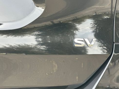 Used 2016 Nissan Rogue SV w/ SV Premium Package image 39