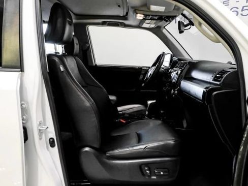 Used 2019 Toyota 4Runner TRD Pro AWD/4WD image 31