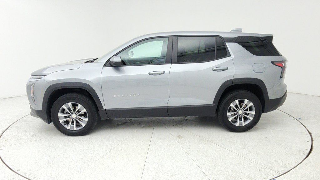Certified 2025 Chevrolet Equinox LT AWD/4WD image 4