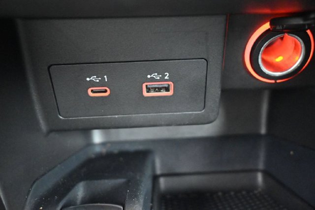 Used 2023 Nissan Kicks SV FWD image 36