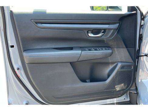 Certified 2024 Honda CR-V EX image 11