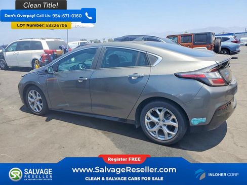 Used 2016 Chevrolet Volt Premier w/ Driver Confidence Package FWD image 3
