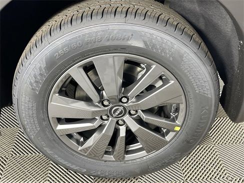 New 2026 Nissan Pathfinder SV image 20