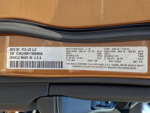 New 2026 Jeep Grand Cherokee Limited w/ Limited Altitude Package AWD/4WD image 18