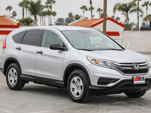Used 2016 Honda CR-V LX image 4